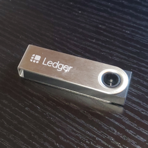 The Ledger Nano S Hardware Wallet Device